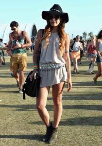 What to Wear (and What NOT to Wear) to Coachella